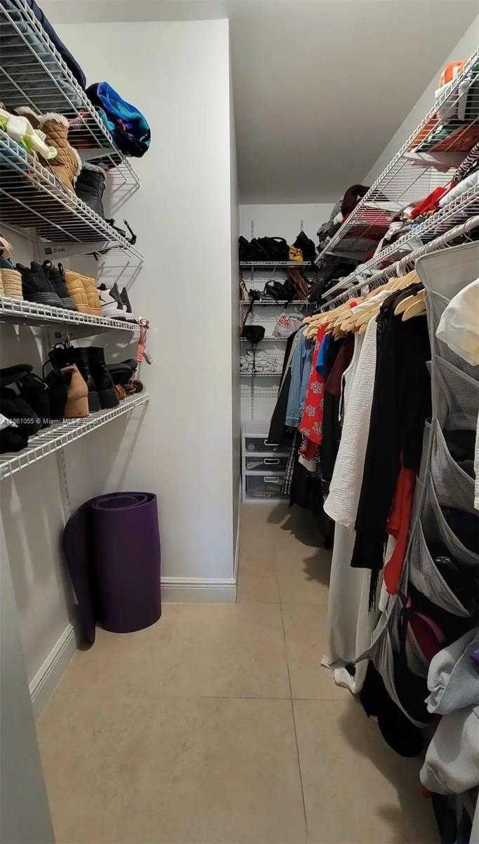Small Image of 10670 SOUTH WEST 156TH PL #313, Miami Number 14