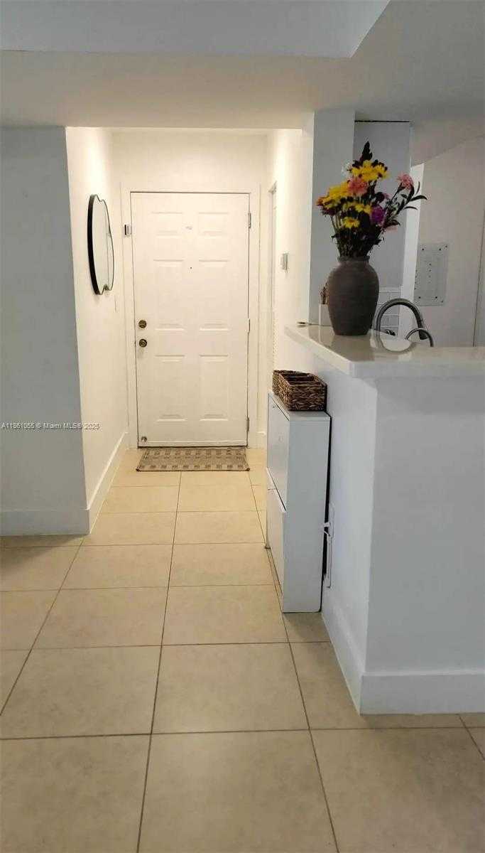 Small Image of 10670 SOUTH WEST 156TH PL #313, Miami Number 2