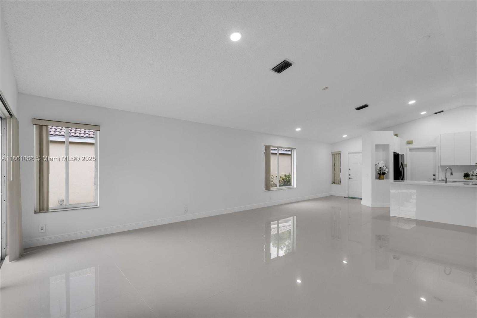 Small Image of 4366 MAHOGANY RIDGE DR, Weston Number 11