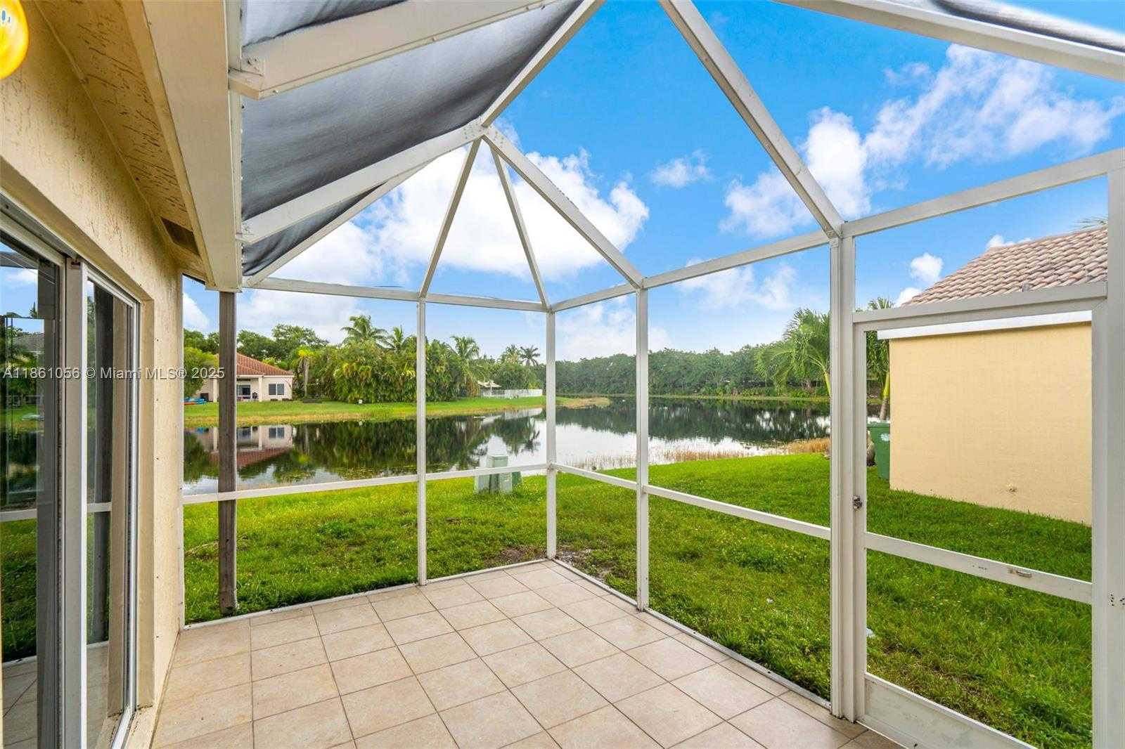 Small Image of 4366 MAHOGANY RIDGE DR, Weston Number 24