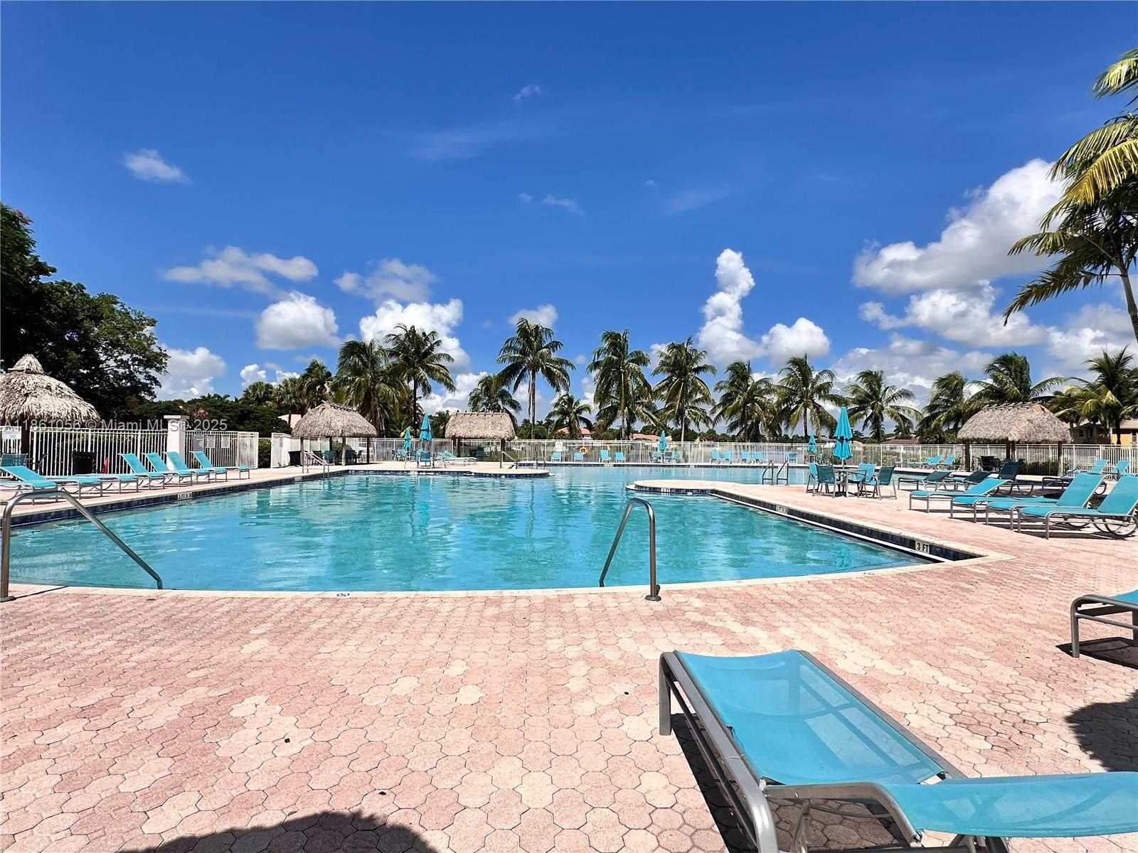 Small Image of 4366 MAHOGANY RIDGE DR, Weston Number 40