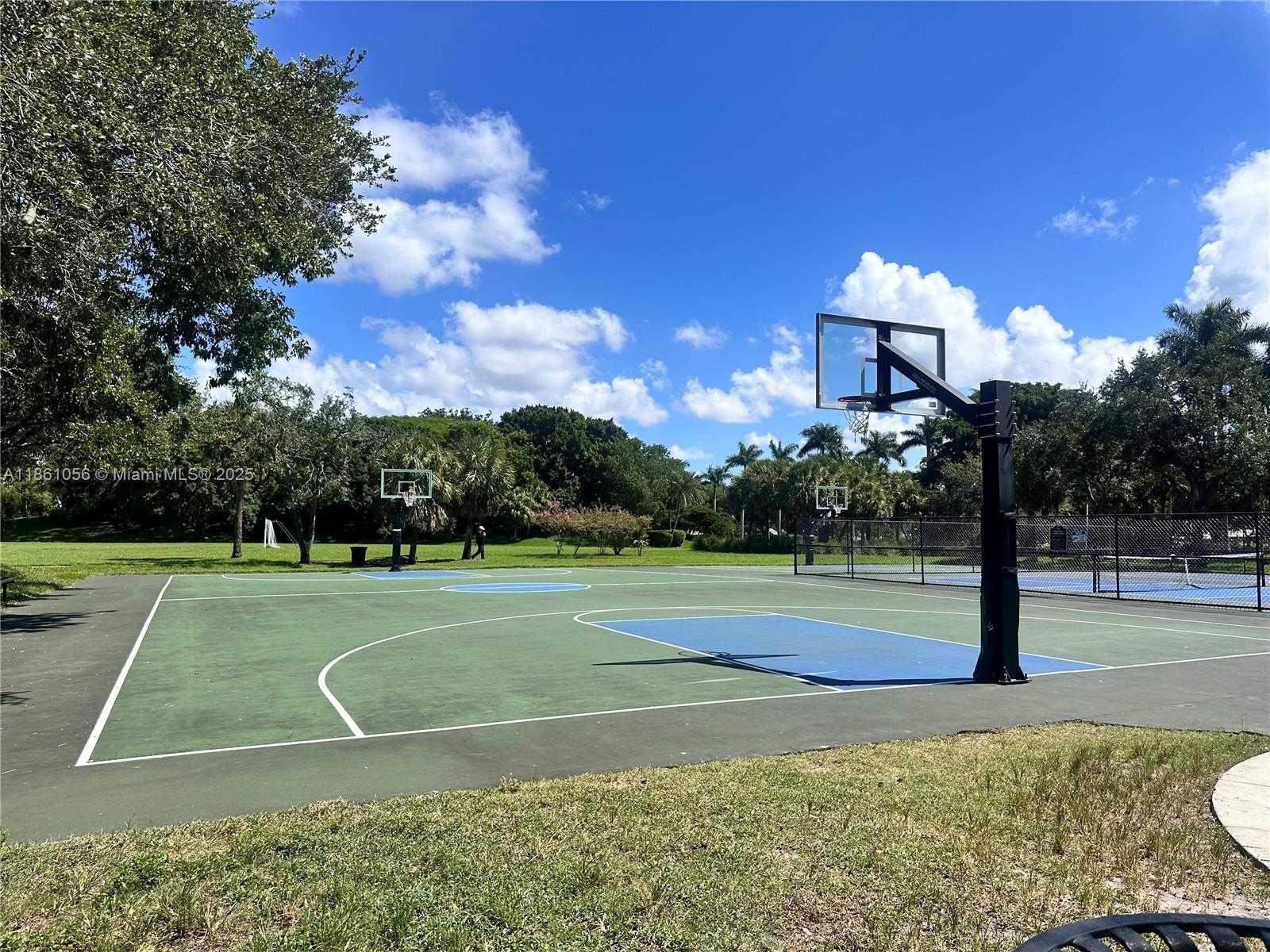Small Image of 4366 MAHOGANY RIDGE DR, Weston Number 43
