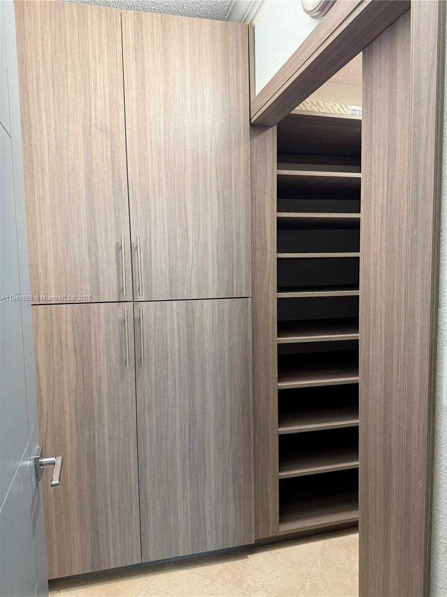 Small Image of 19380 COLLINS AVE #304, Sunny Isles Beach Number 19