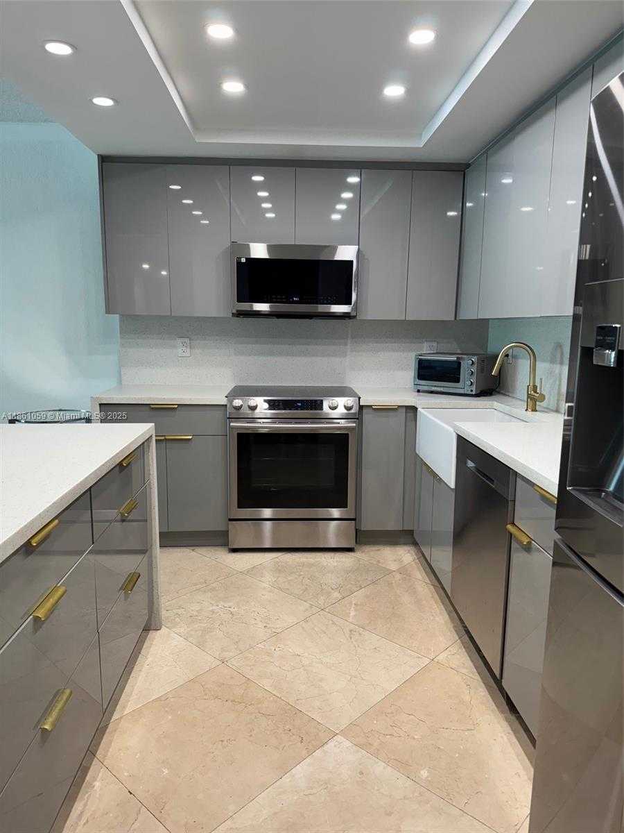 Small Image of 19380 COLLINS AVE #304, Sunny Isles Beach Number 6