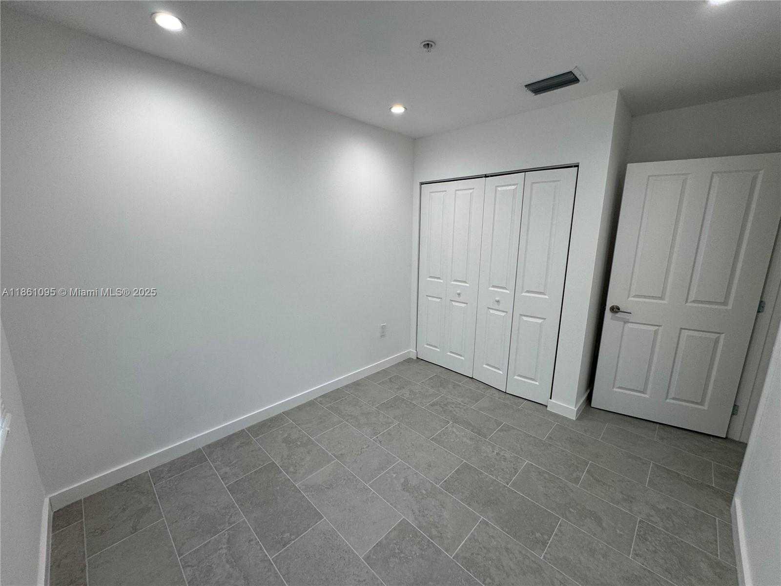 Small Image of 2782 NORTH WEST 46TH ST #2, Miami Number 10