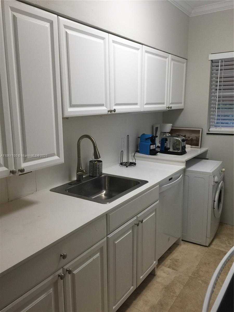 Small Image of 1620 PENNSYLVANIA AVE #206, Miami Beach Number 10