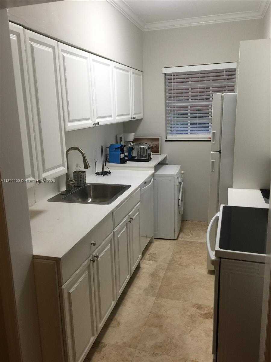 Small Image of 1620 PENNSYLVANIA AVE #206, Miami Beach Number 11