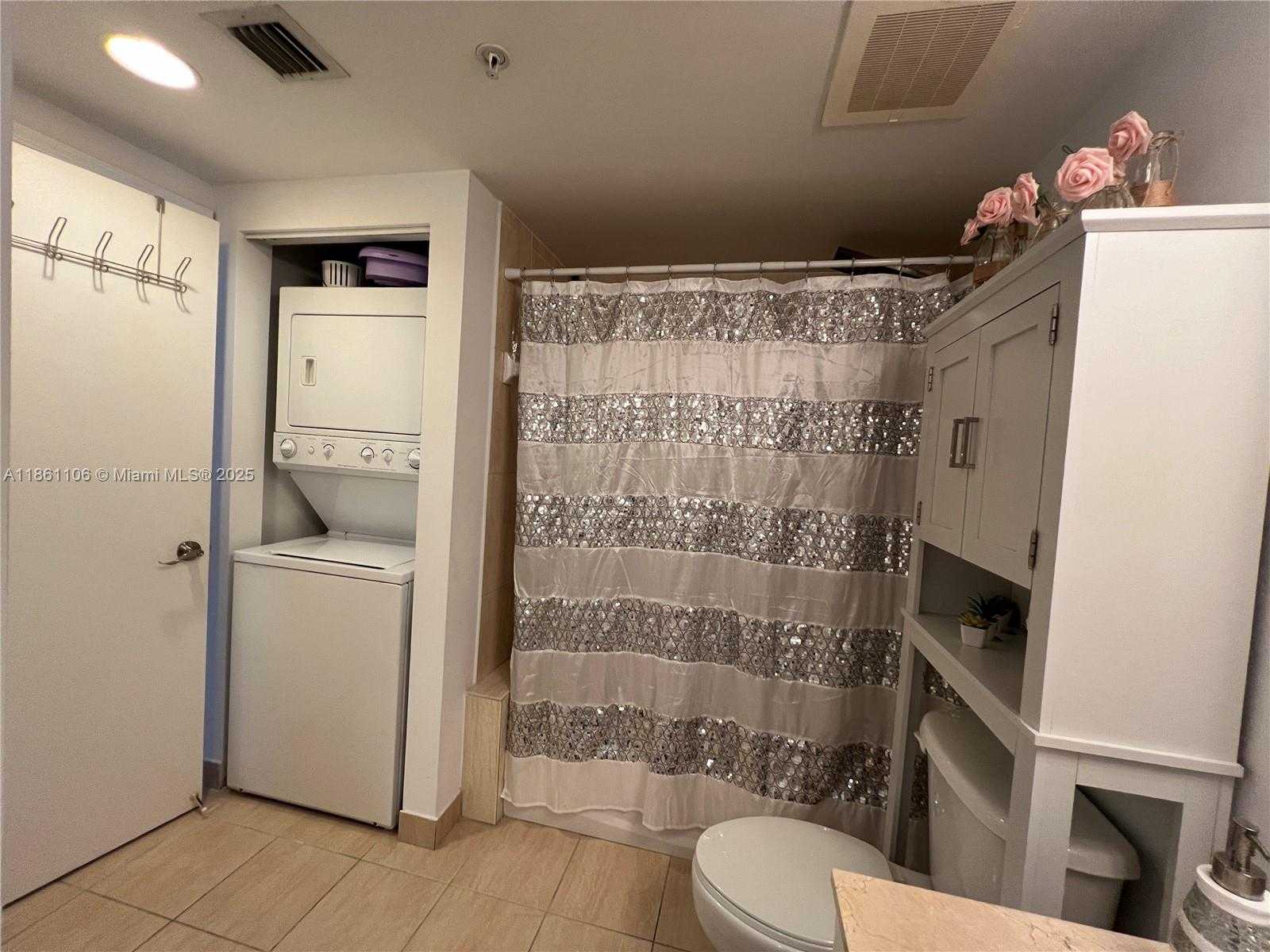 Small Image of 1750 NORTH BAYSHORE #1411, Miami Number 20