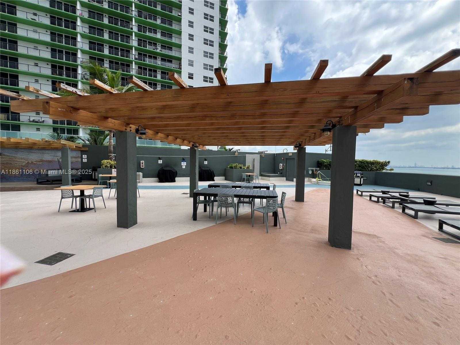 Small Image of 1750 NORTH BAYSHORE #1411, Miami Number 30