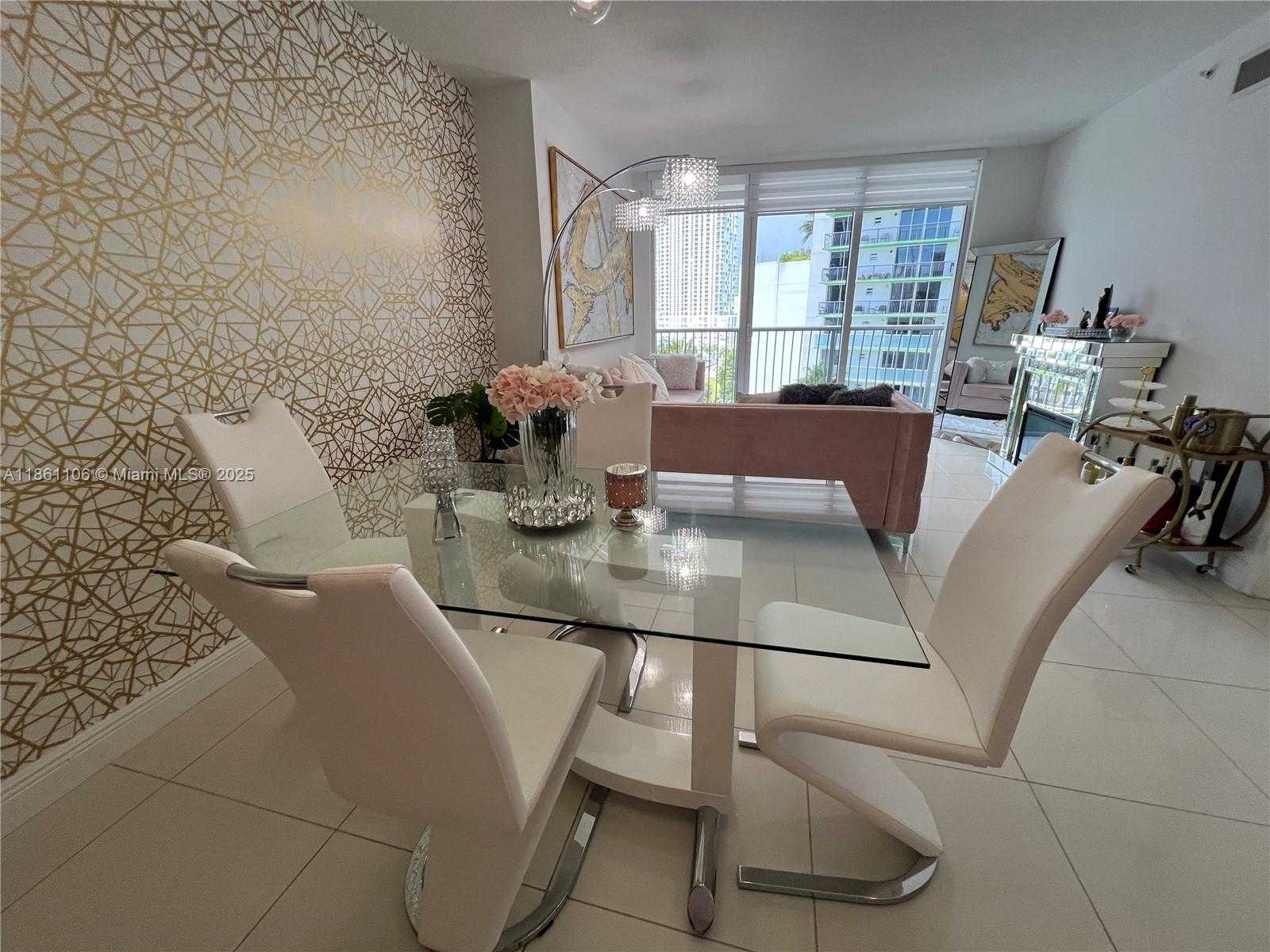 Small Image of 1750 NORTH BAYSHORE #1411, Miami Number 4