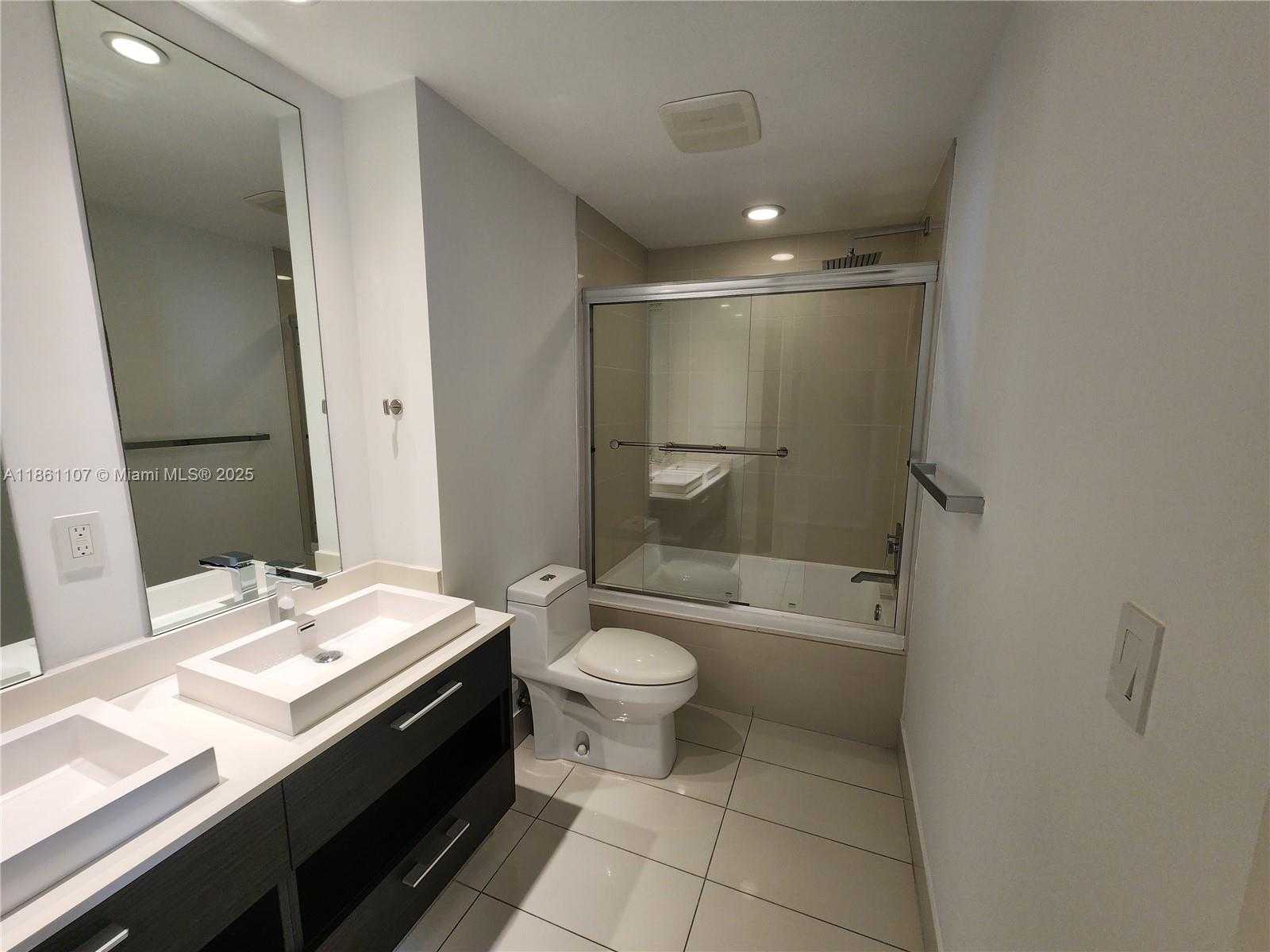 Small Image of 55 SOUTH WEST 9TH ST #1402, Miami Number 12