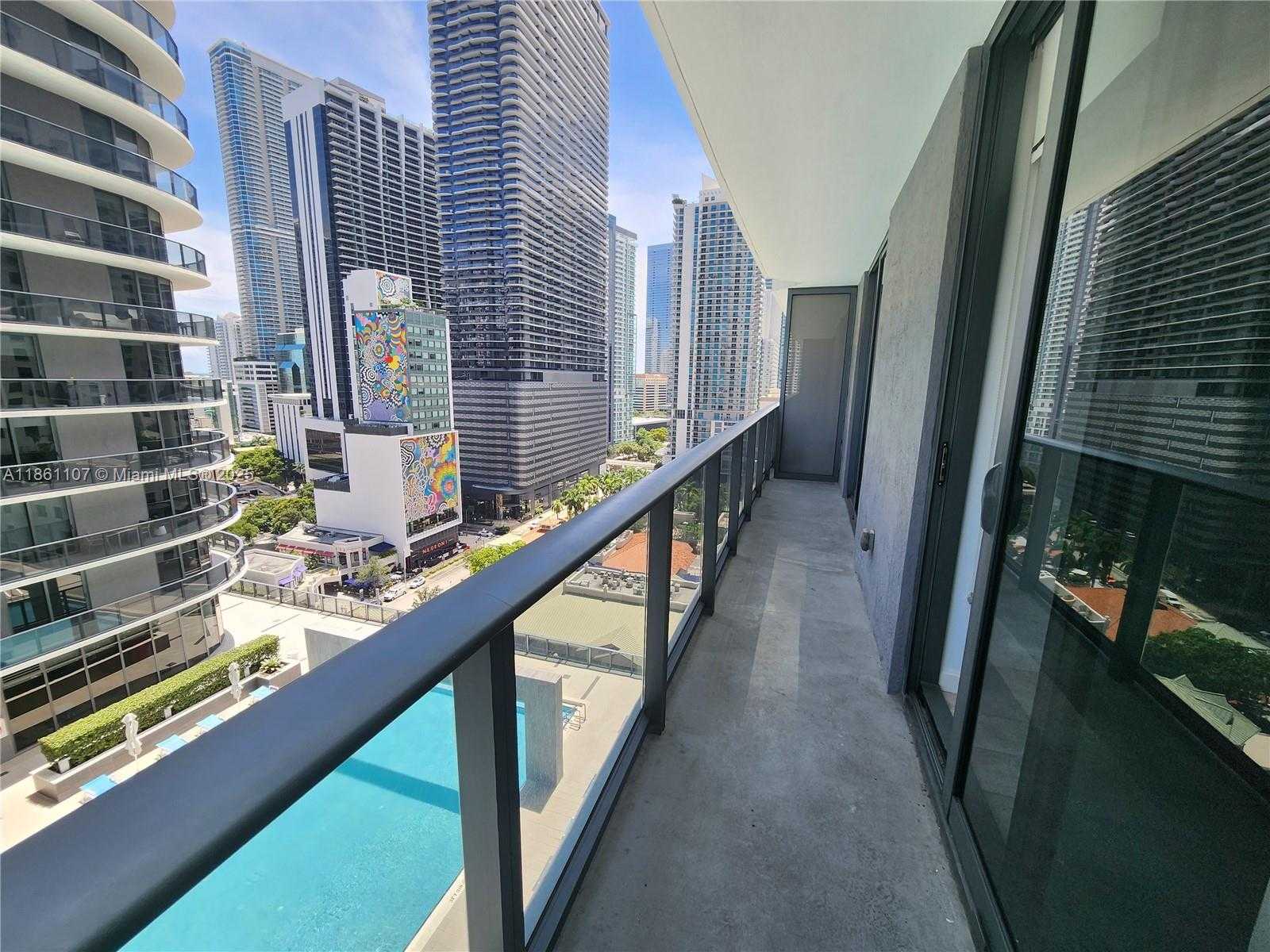 Small Image of 55 SOUTH WEST 9TH ST #1402, Miami Number 3