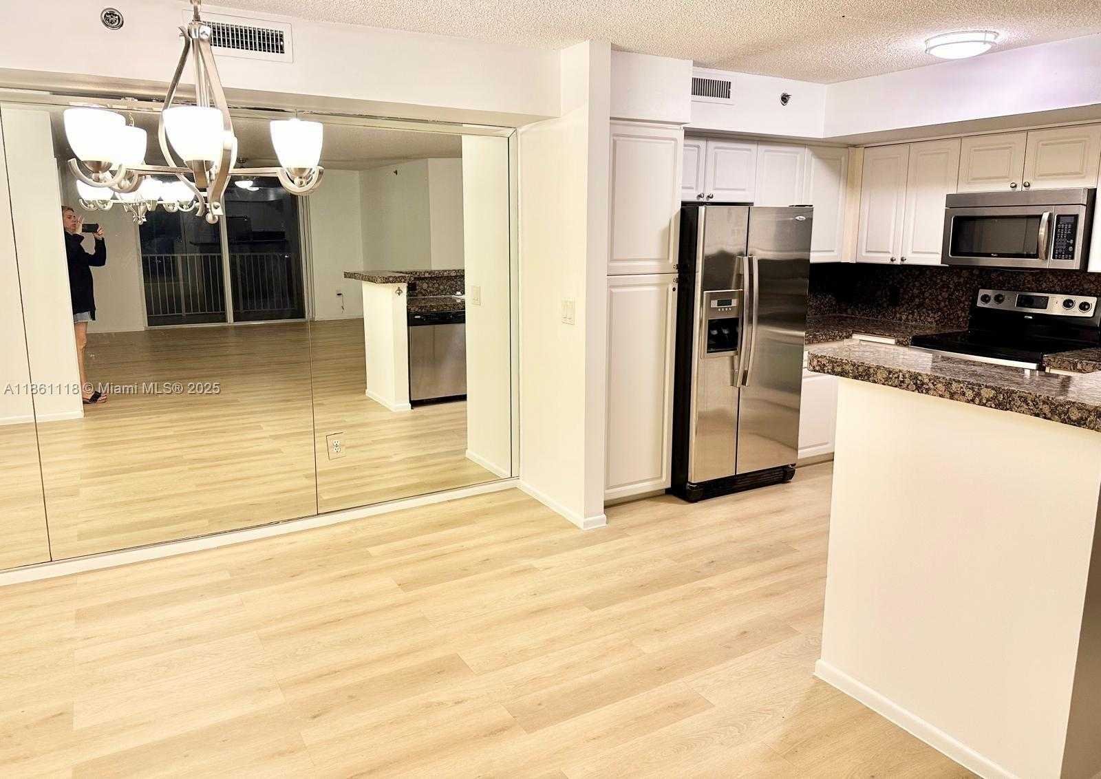 Small Image of 19601 EAST COUNTRY CLUB DR #7308, Aventura Number 21