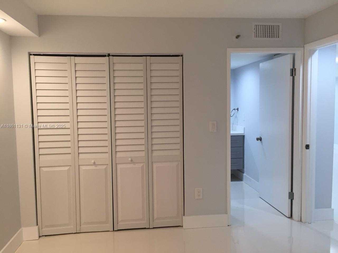 Small Image of 210 174TH ST #1003, Sunny Isles Beach Number 12