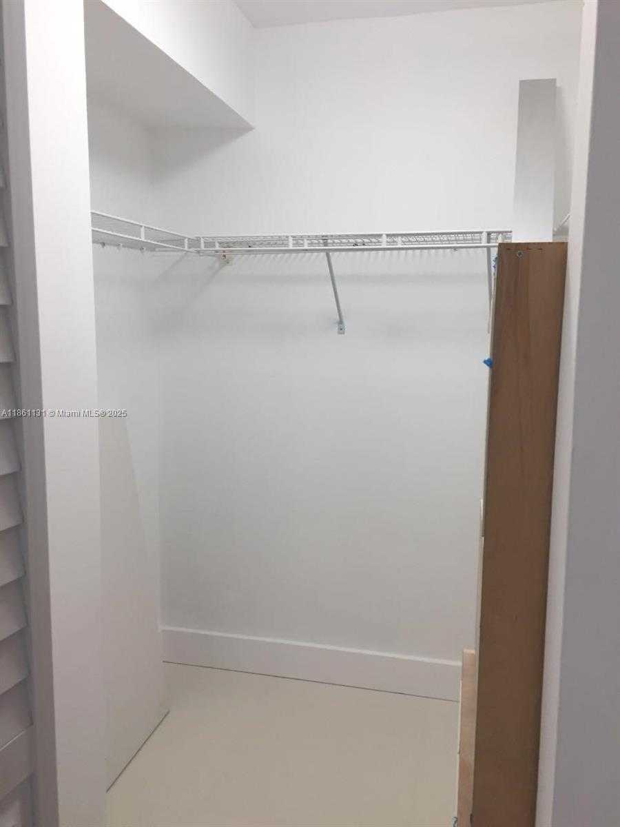 Small Image of 210 174TH ST #1003, Sunny Isles Beach Number 21