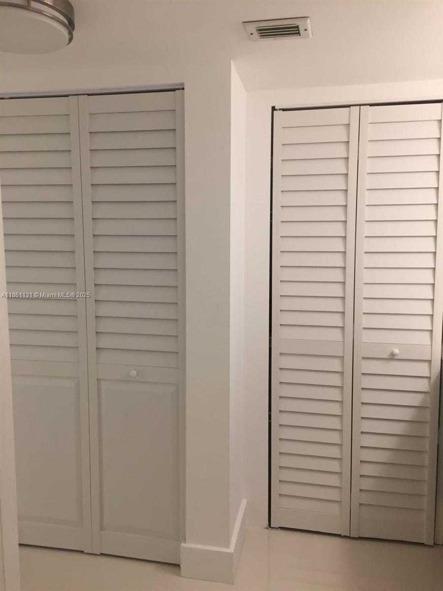 Small Image of 210 174TH ST #1003, Sunny Isles Beach Number 22