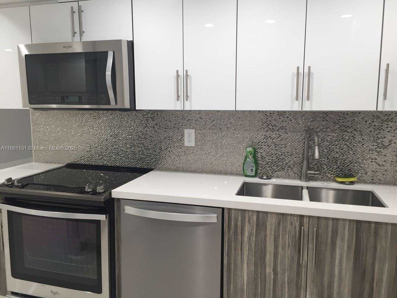 Small Image of 210 174TH ST #1003, Sunny Isles Beach Number 6