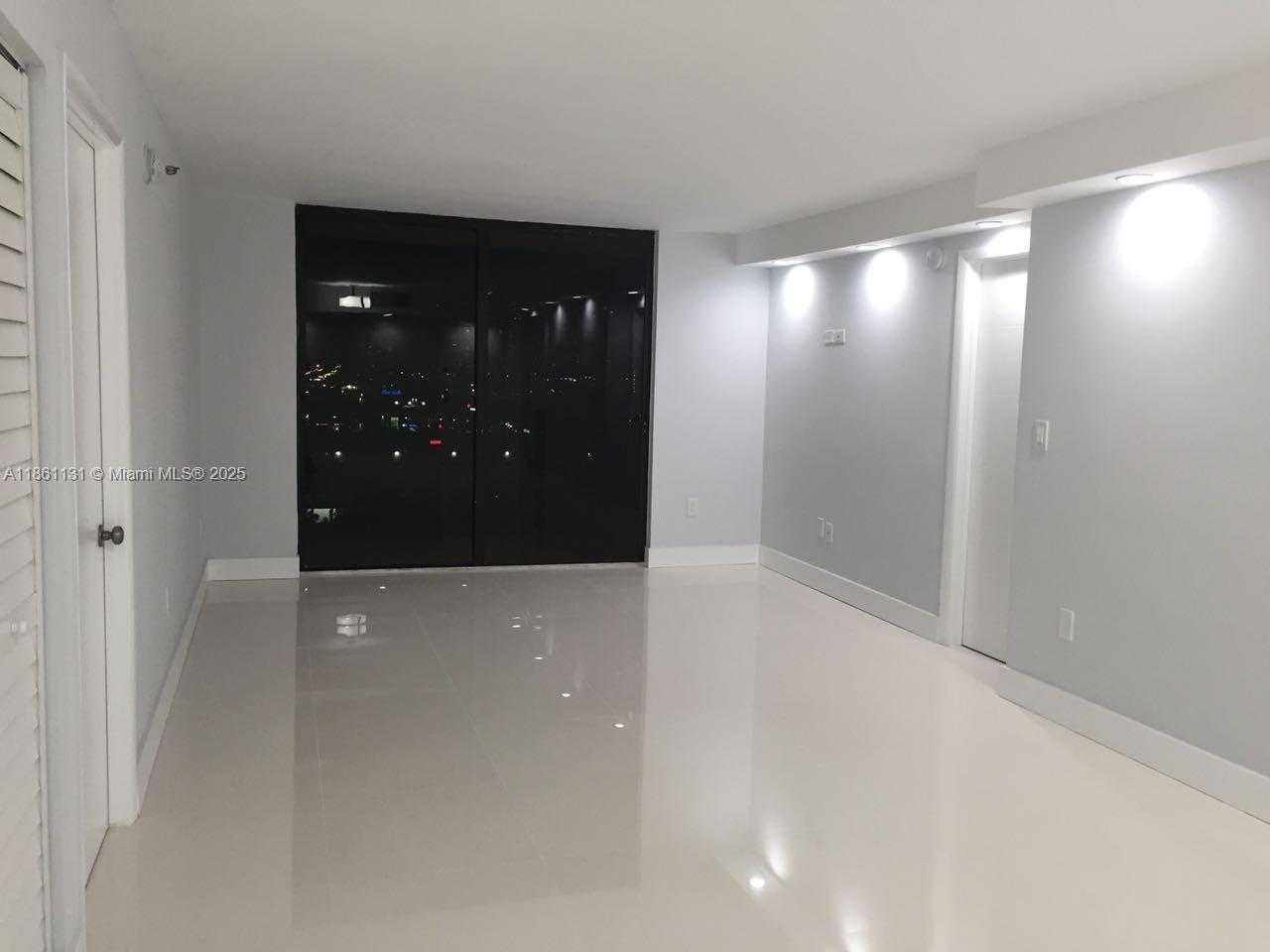 Small Image of 210 174TH ST #1003, Sunny Isles Beach Number 8