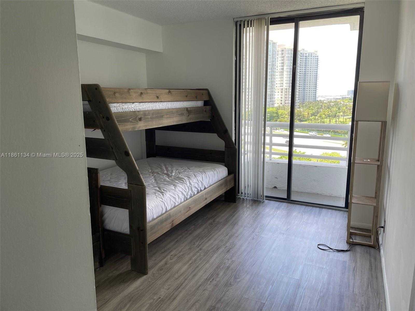 Small Image of 3300 NORTH EAST 192ND ST #902, Aventura Number 8
