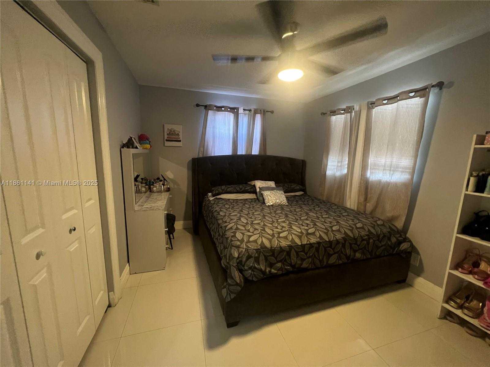 Small Image of 7012 SOUTH WEST 19TH ST, North Lauderdale Number 11