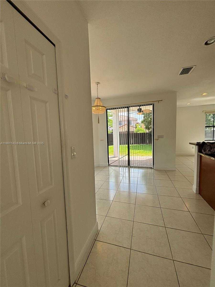 Small Image of 9713 NORTH WEST 8TH TER, Miami Number 31