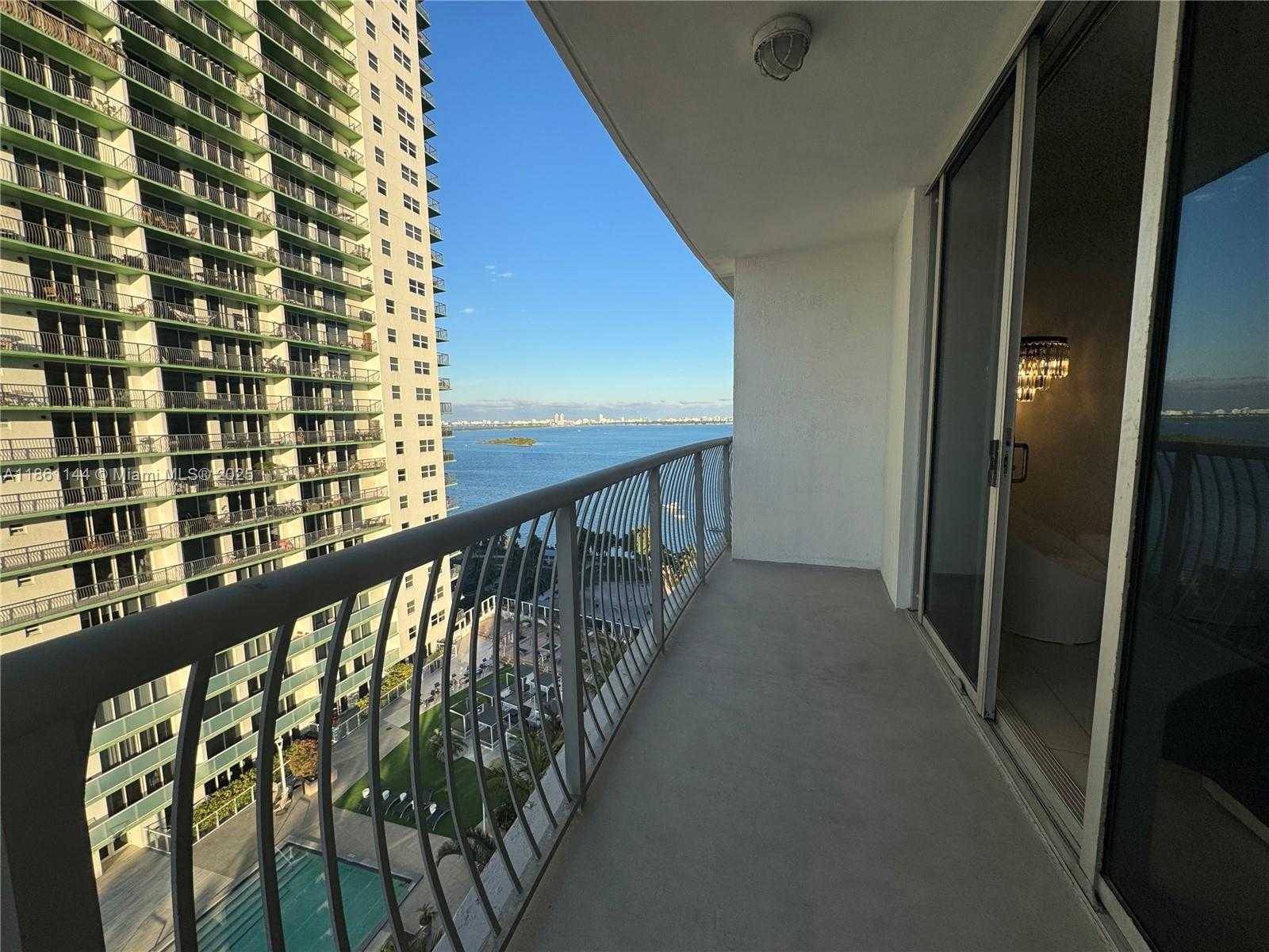 Small Image of 1750 NORTH BAYSHORE DR #1907, Miami Number 3