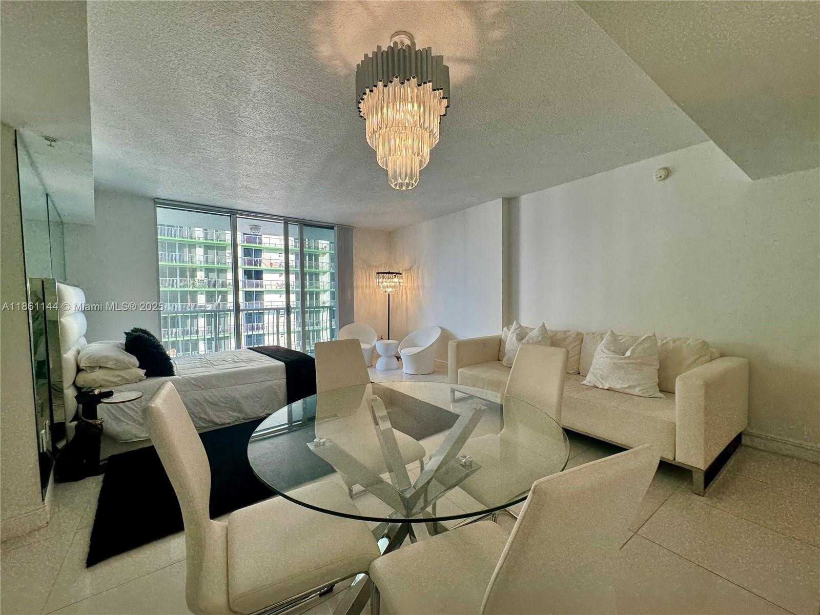Small Image of 1750 NORTH BAYSHORE DR #1907, Miami Number 9