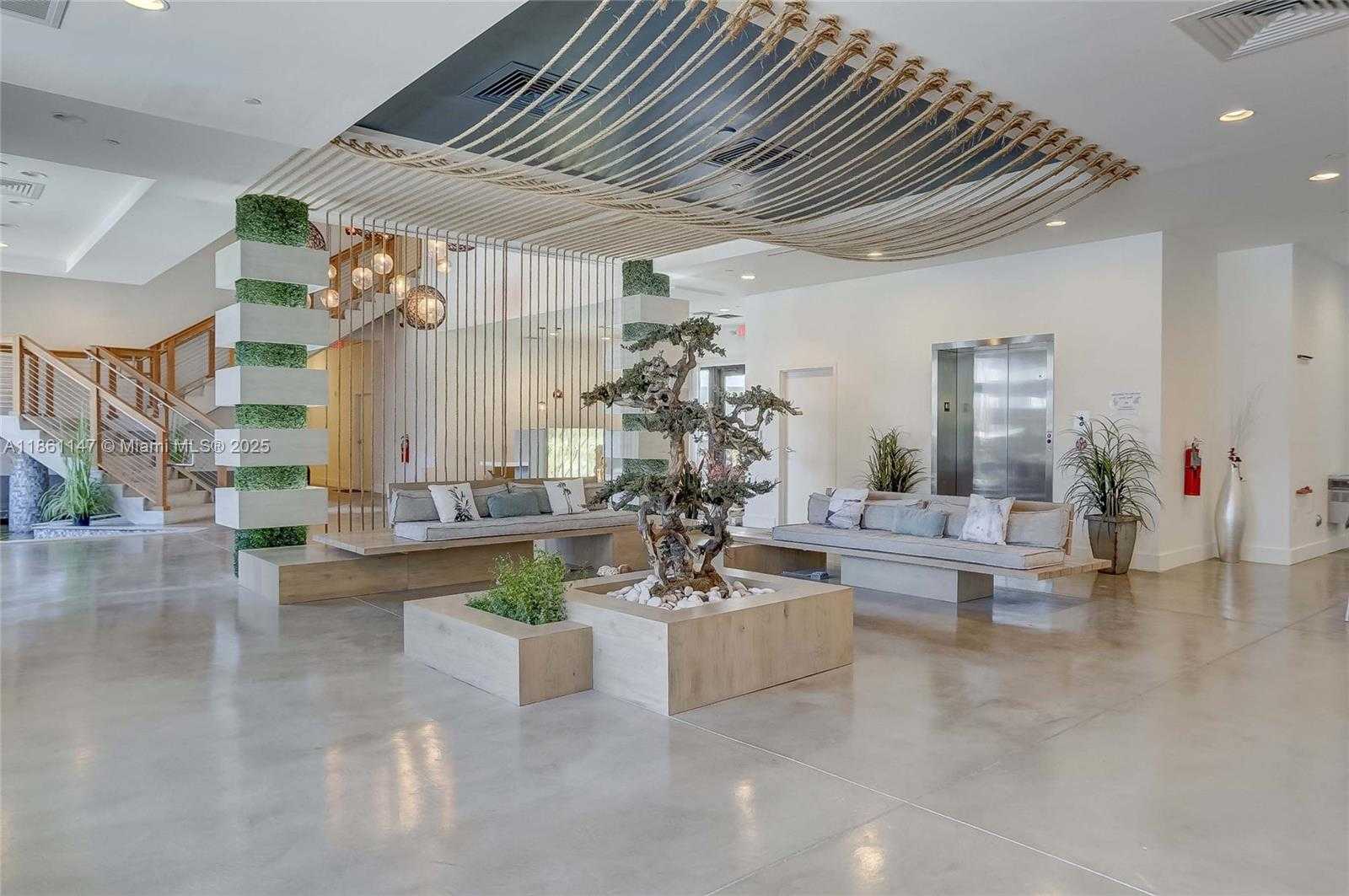 Small Image of 164 SOUTH EAST 4TH TER, Pompano Beach Number 52