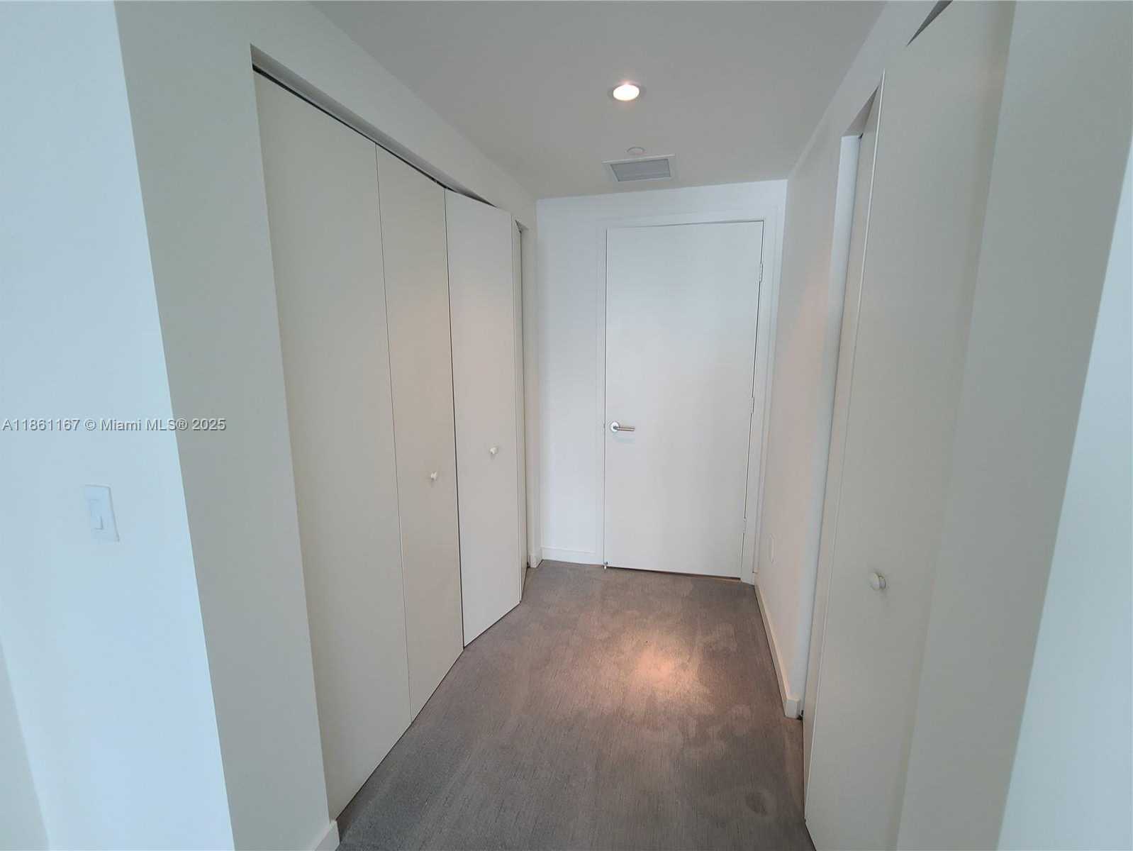 Small Image of 1100 SOUTH MIAMI AVE #1211, Miami Number 17