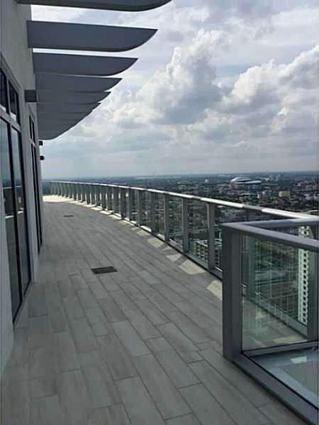 Small Image of 1100 SOUTH MIAMI AVE #1211, Miami Number 21