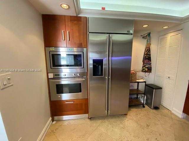 Small Image of 9250 WEST BAY HARBOR DR #3B, Bay Harbor Islands Number 17