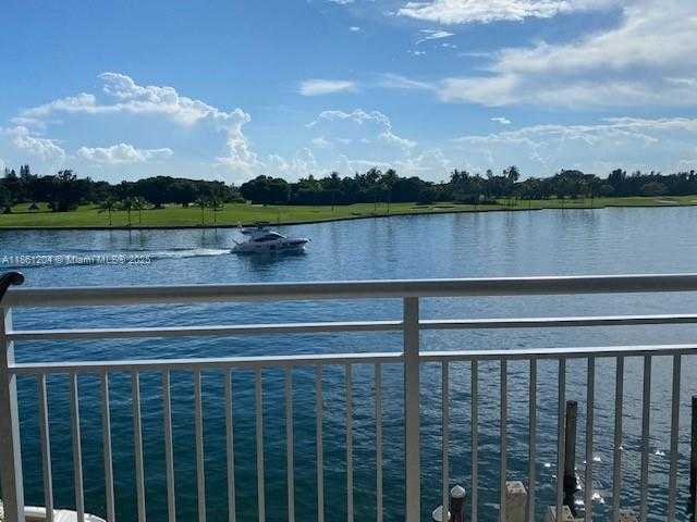 Small Image of 9250 WEST BAY HARBOR DR #3B, Bay Harbor Islands Number 6