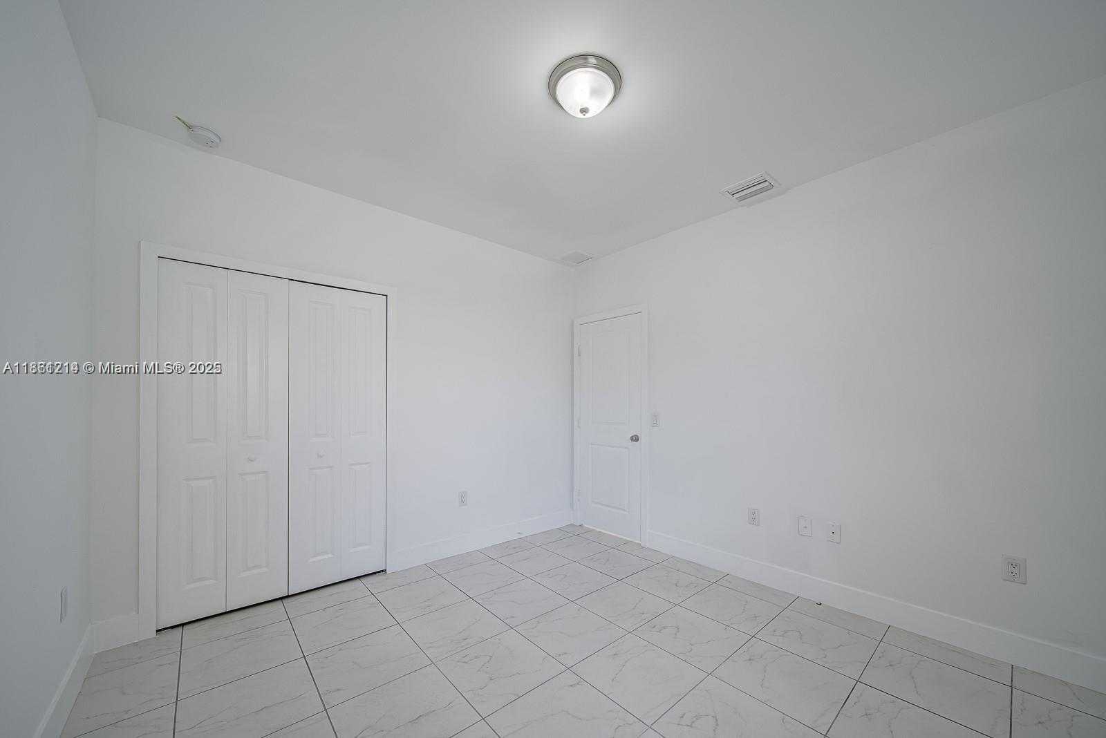 Small Image of 14750 NORTH EAST 7TH AVE #14752, Miami Number 11