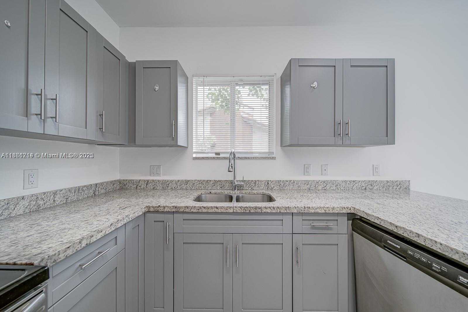 Small Image of 14750 NORTH EAST 7TH AVE #14752, Miami Number 18