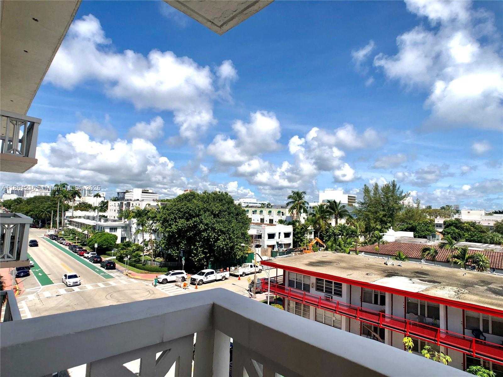 Small Image of 1575 EUCLID AVE #503, Miami Beach Number 11