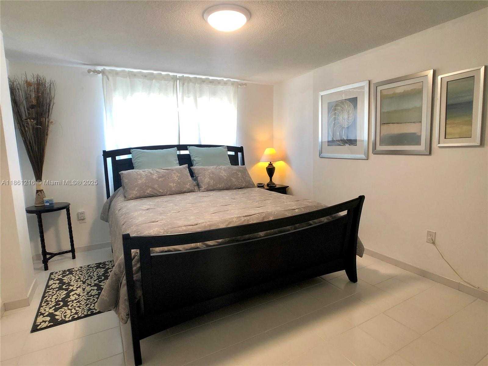 Small Image of 1575 EUCLID AVE #503, Miami Beach Number 8