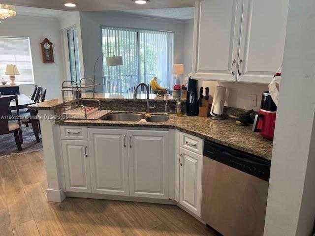 Small Image of 3215 NORTH EAST 184TH ST #14301, Aventura Number 6