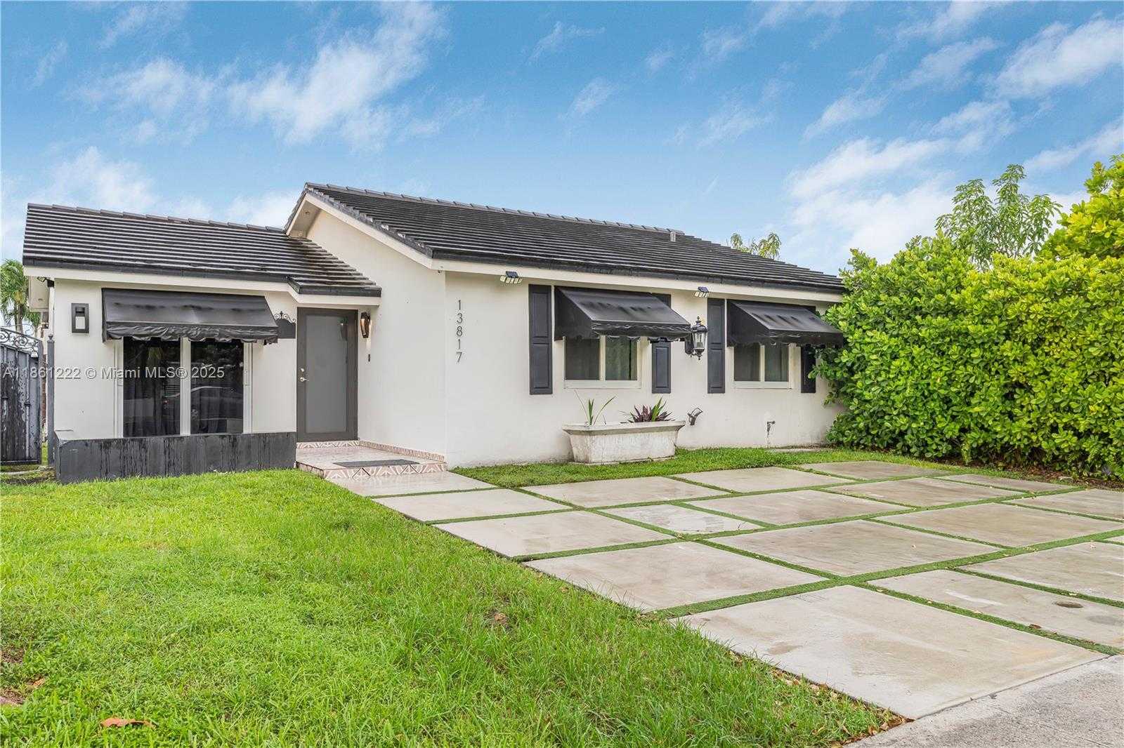 Small Image of 13817 SOUTH WEST 24TH ST #13817, Miami Number 2