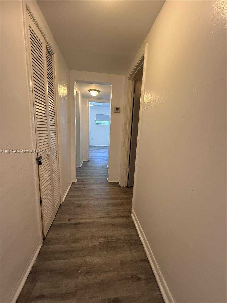 Small Image of 233 80TH ST #1, Miami Beach Number 11