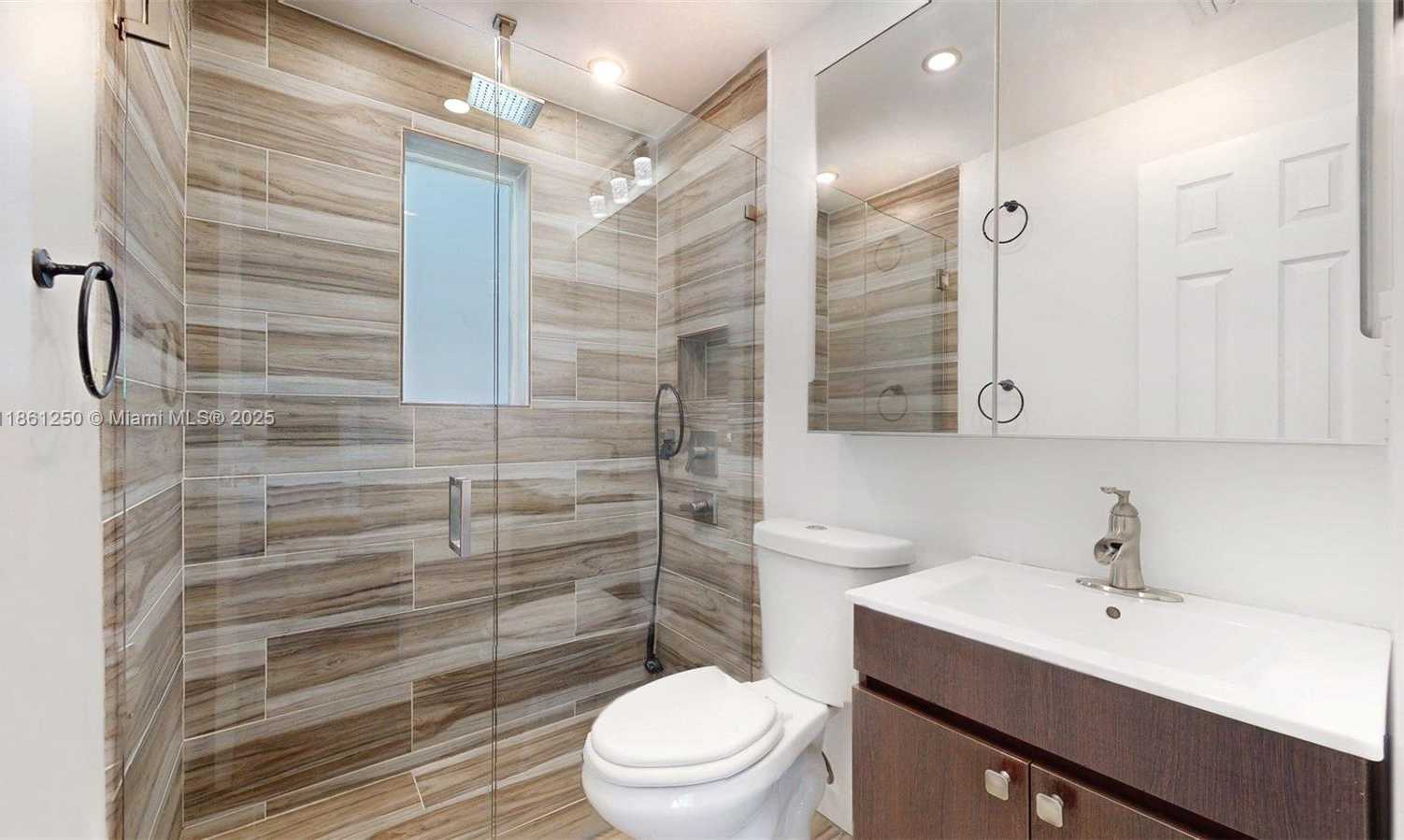 Small Image of 6760 SOUTH WEST 19TH ST, Miami Number 15