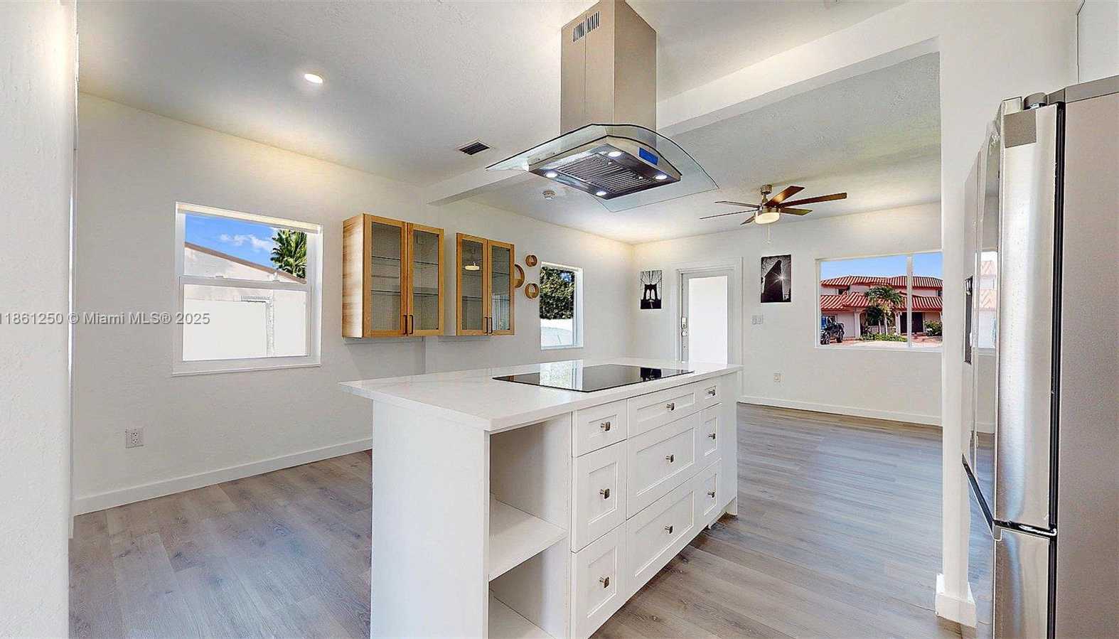 Small Image of 6760 SOUTH WEST 19TH ST, Miami Number 8