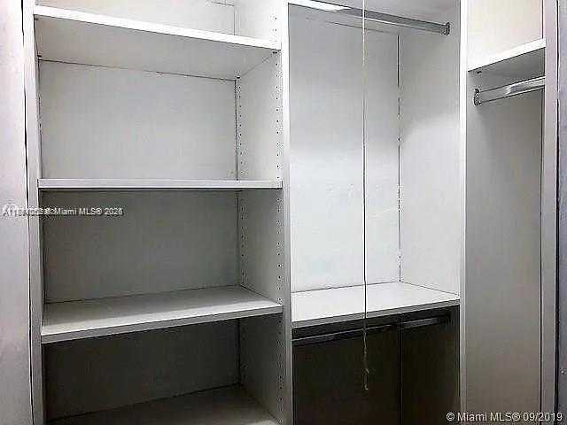 Small Image of 736 12TH ST #7, Miami Beach Number 5
