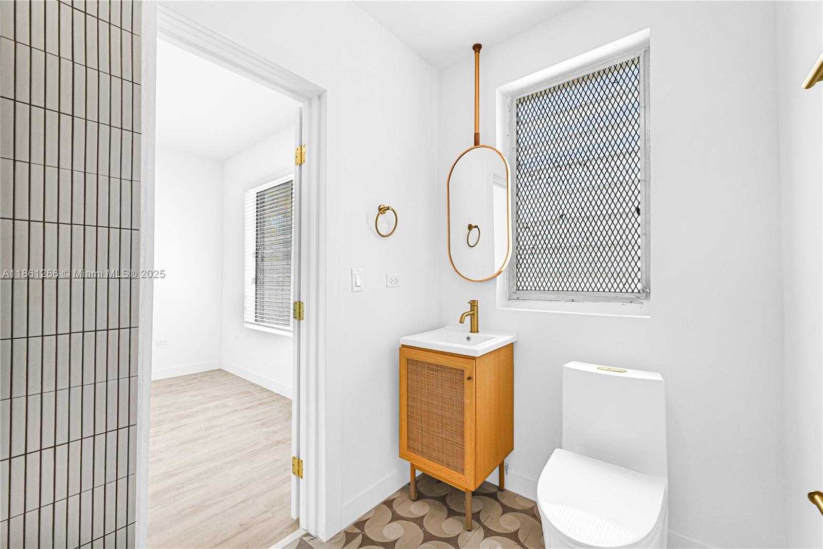 Small Image of 641 10TH ST #6, Miami Beach Number 15