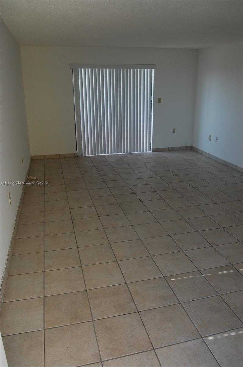 Small Image of 1334 COLLINS AVE #604, Miami Beach Number 4