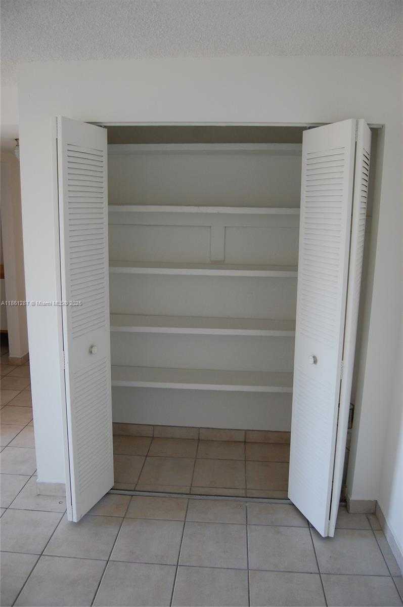Small Image of 1334 COLLINS AVE #604, Miami Beach Number 5
