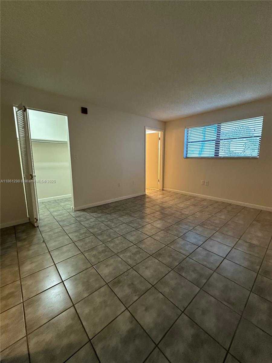 Small Image of 1334 COLLINS AVE #203, Miami Beach Number 19