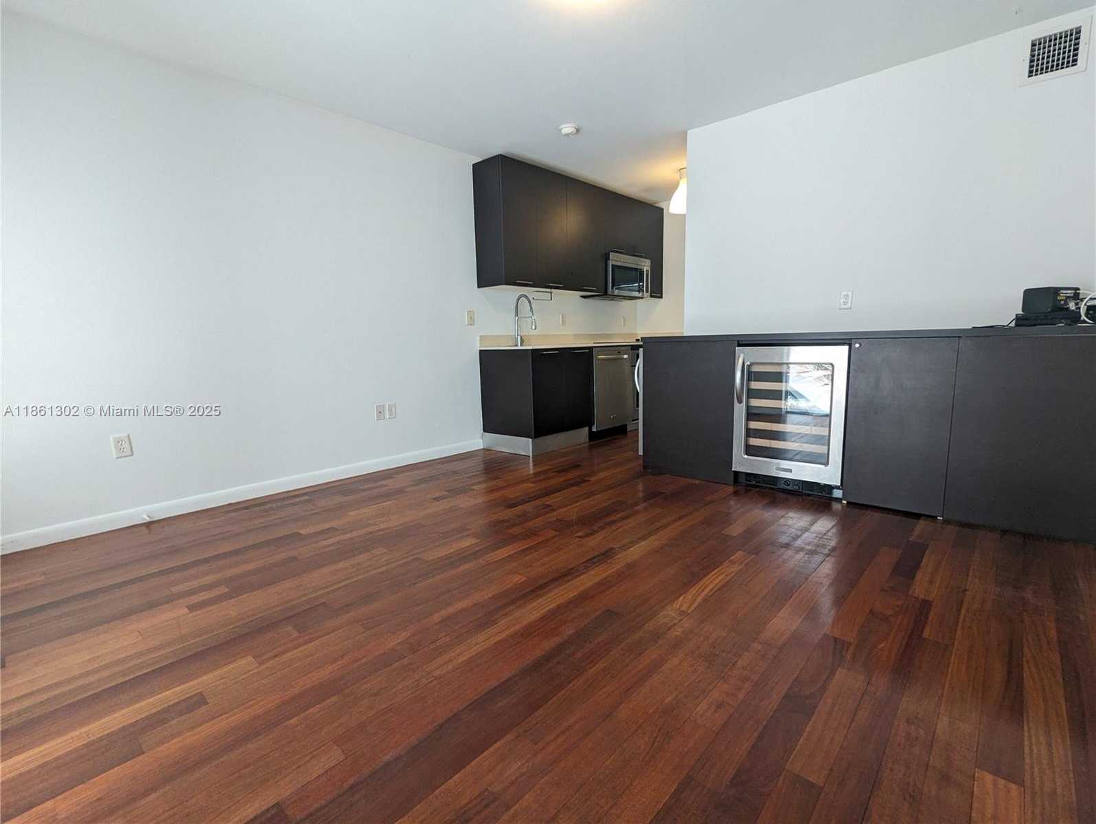 Small Image of 1550 PENNSYLVANIA AVE #111, Miami Beach Number 12
