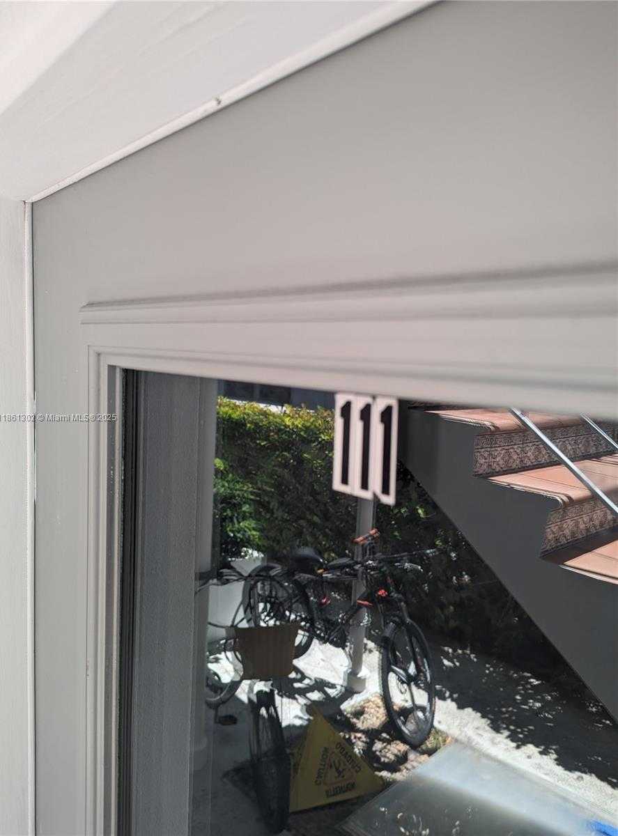 Small Image of 1550 PENNSYLVANIA AVE #111, Miami Beach Number 18