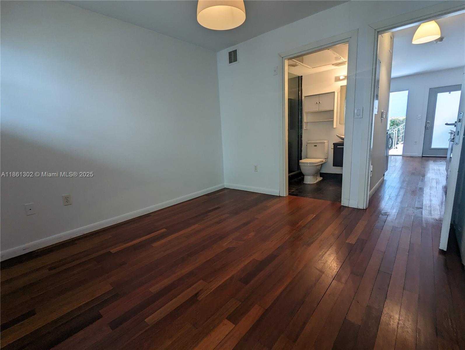 Small Image of 1550 PENNSYLVANIA AVE #111, Miami Beach Number 7
