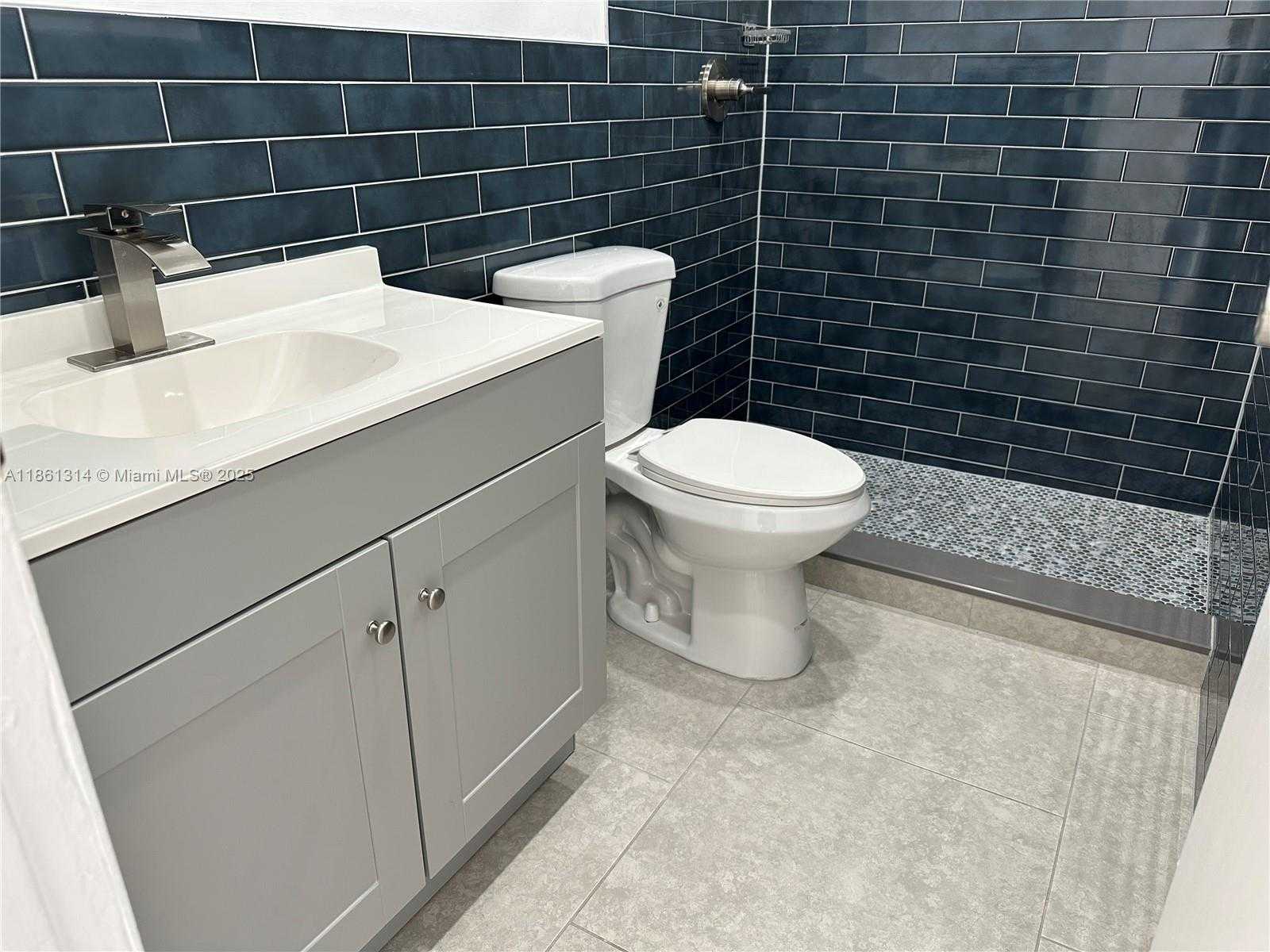 Small Image of 17901 NORTH WEST 68 AVENUE #R210, Hialeah Number 7